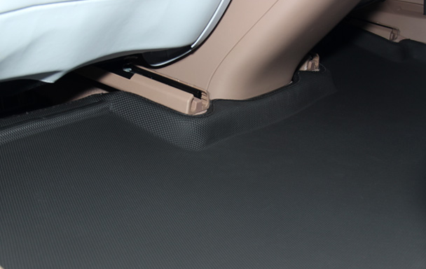 All-Weather Tesla Model 3 Floor Mats: Waterproof, Snug Fit, and Built to Last — Made for B2B Channels