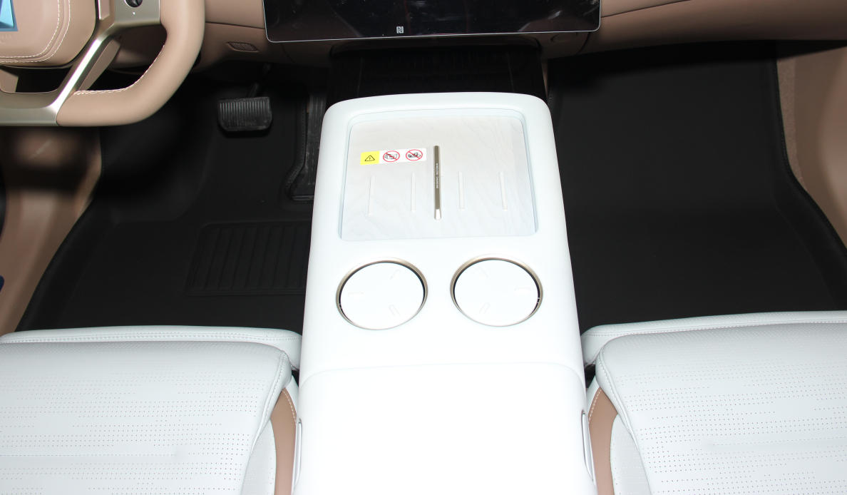 Why eco-friendly TPE floor mats are becoming the future of car interior materials