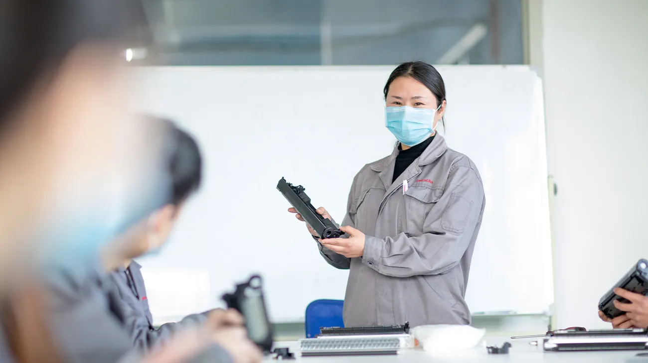 Backed by OEM-specific training, IKON’s engineering team works in seamless coordination with manufacturers and suppliers to uphold the strictest compliance with OEM specifications and standards.