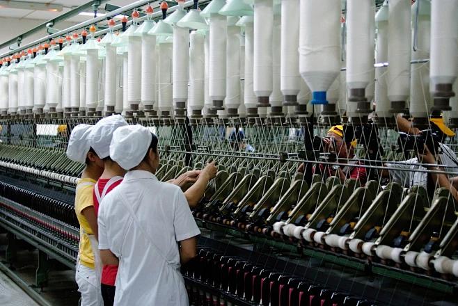 Siro compact T/R 70/30 yarn