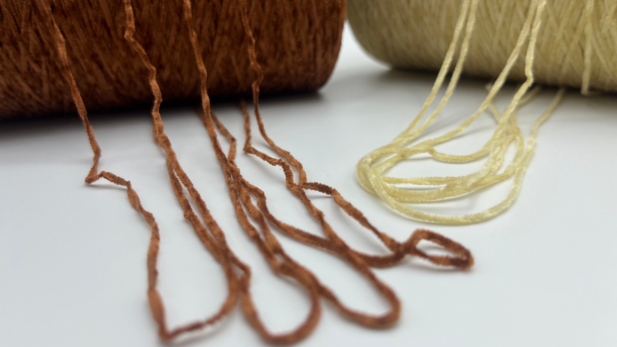 2.5NM chenille yarn dyed for upholstery fabric